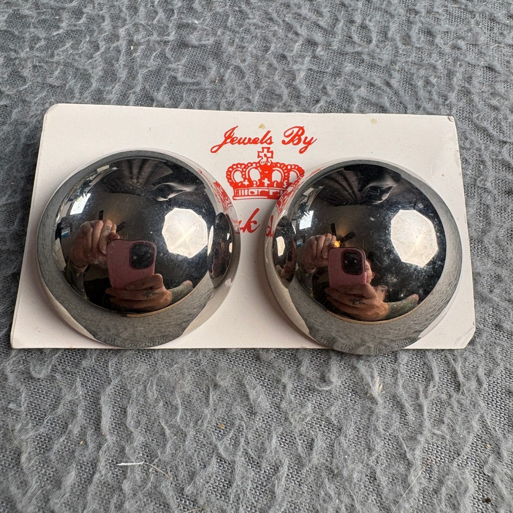 Vintage Jewels By Park Lane Silver Tone Oversized Domed Clip On Earrings